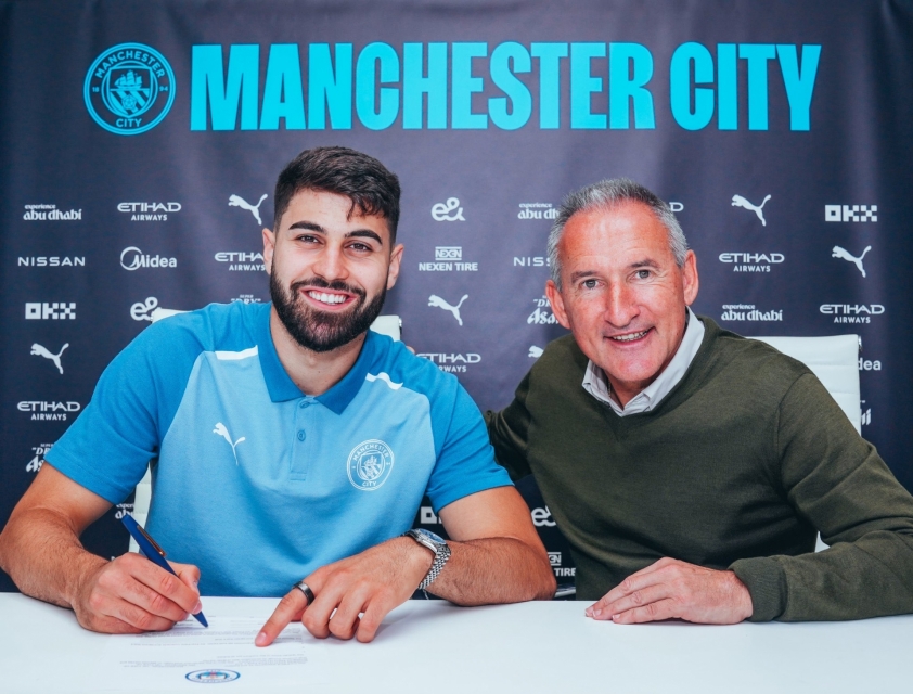 Tin chuyển nhượng 5/8: Vụ Mbappe đã chốt sổ, MU nổ bom tấn cùng Man City 311627