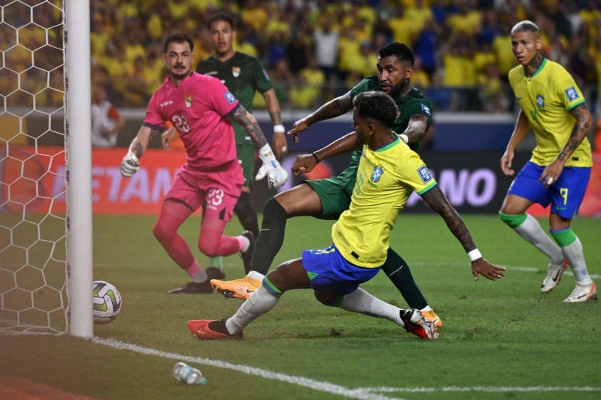 Neymar tái xuất hoàn hảo, Brazil thắng lớn tại vòng loại World Cup 2026 324347