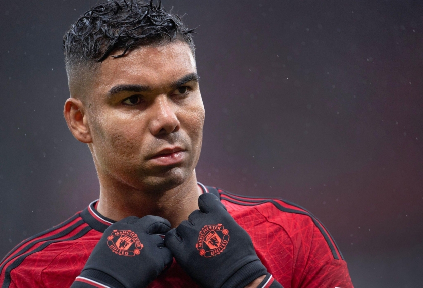 casemiro-mu-1697624651.jpg