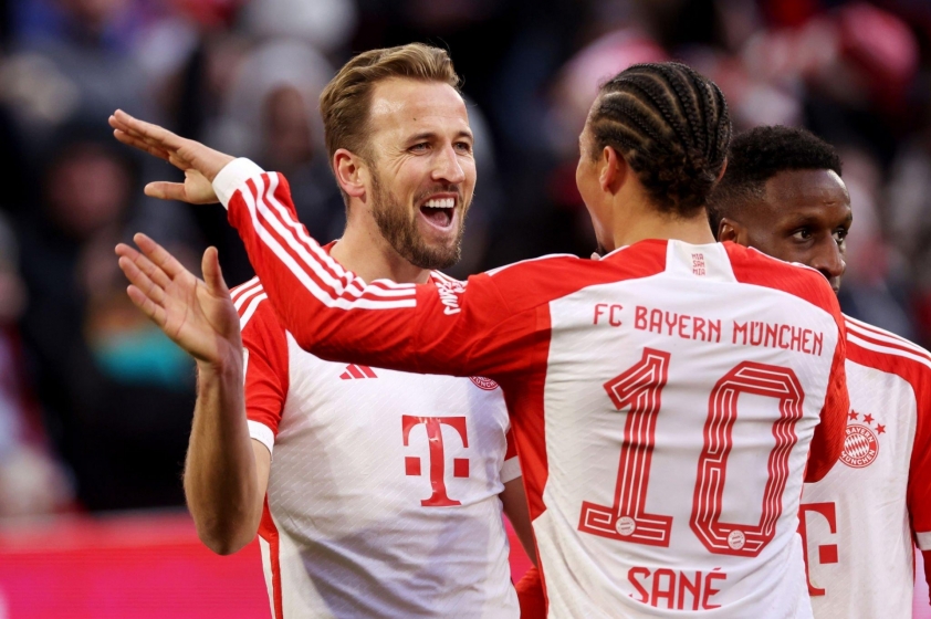Rượt đuổi kịch tính, Harry Kane đưa Bayern lên đỉnh BXH Bundesliga-355275