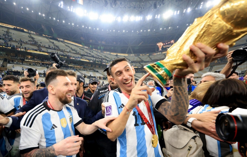 Messi gửi lời nhắn xúc động ngày Di Maria giải nghệ 523781