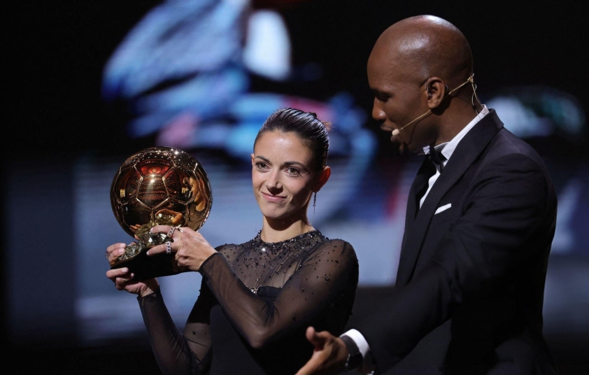 NÓNG: France Football ra thay đổi chưa từng có ở Quả bóng vàng 2024 1 France Football tạo thay đổi chưa từng có tại lễ trao giải Quả bóng vàng 2024 540881