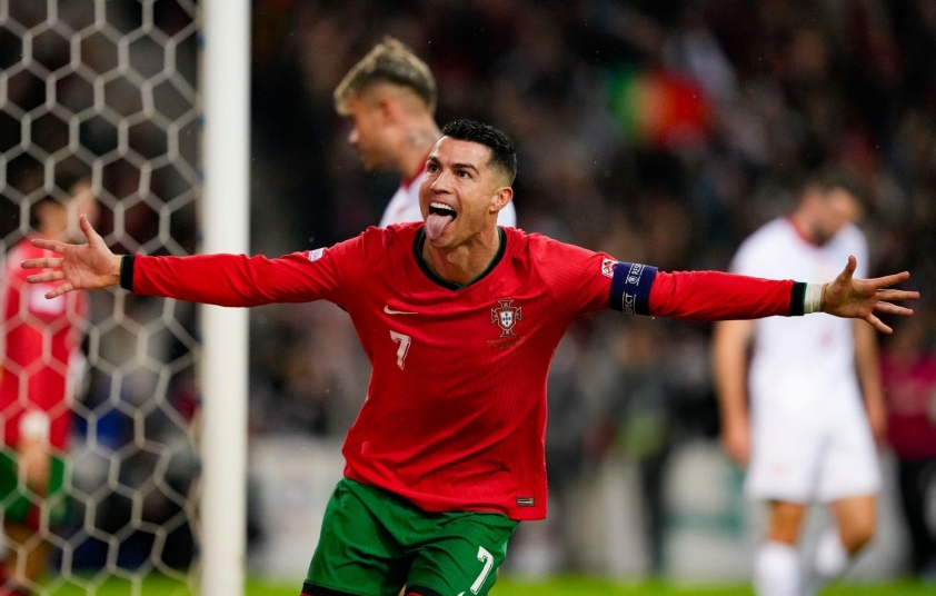 XÁC NHẬN: Ronaldo sẽ không ra sân trận gặp Croatia 557500