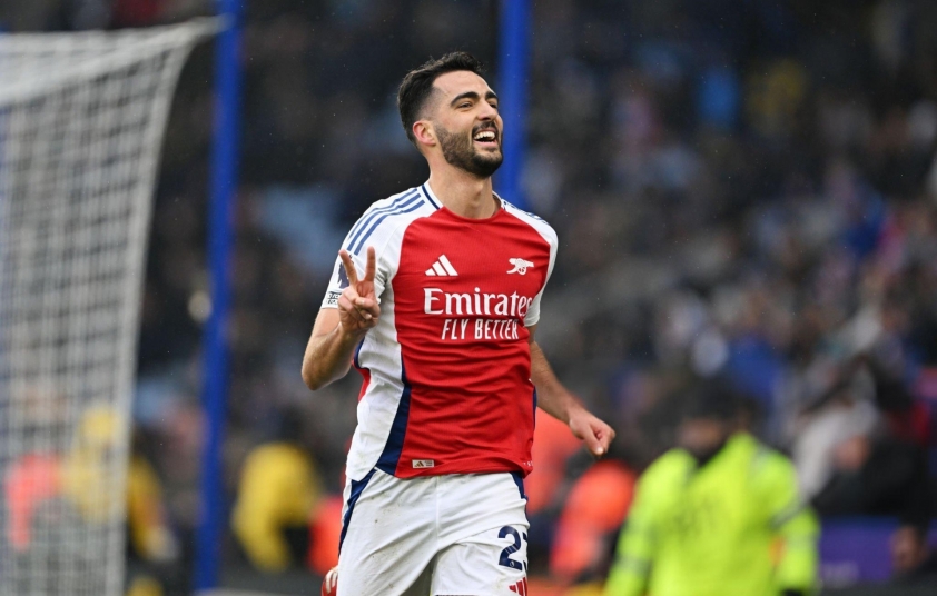 Cú đúp của Mikel Merino giúp Arsenal giành chiến thắng trước Leicester. Ảnh: Getty