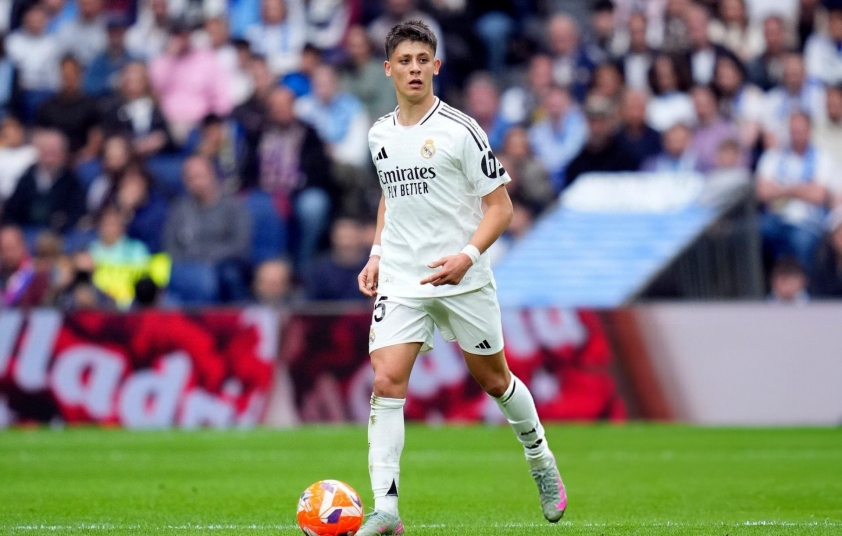 Gạt bỏ Mbappe và Vinicius, Ancelotti nêu rõ cầu thủ chắc suất đá El Clasico 630010