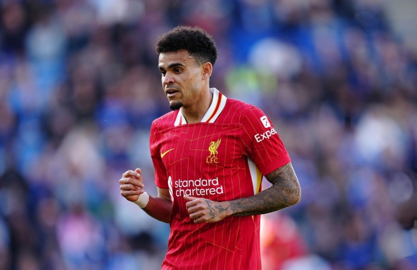 Gia cố tuyến giữa, Liverpool chi đậm cho 'nàng thơ' Barca 631100