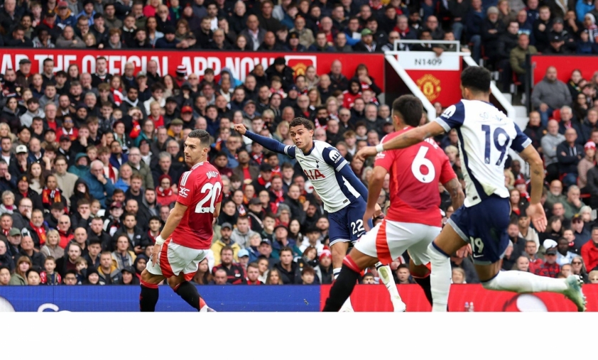 Lịch sử đối đầu MU vs Tottenham: Sắc trắng lấn áp đỏ 636125