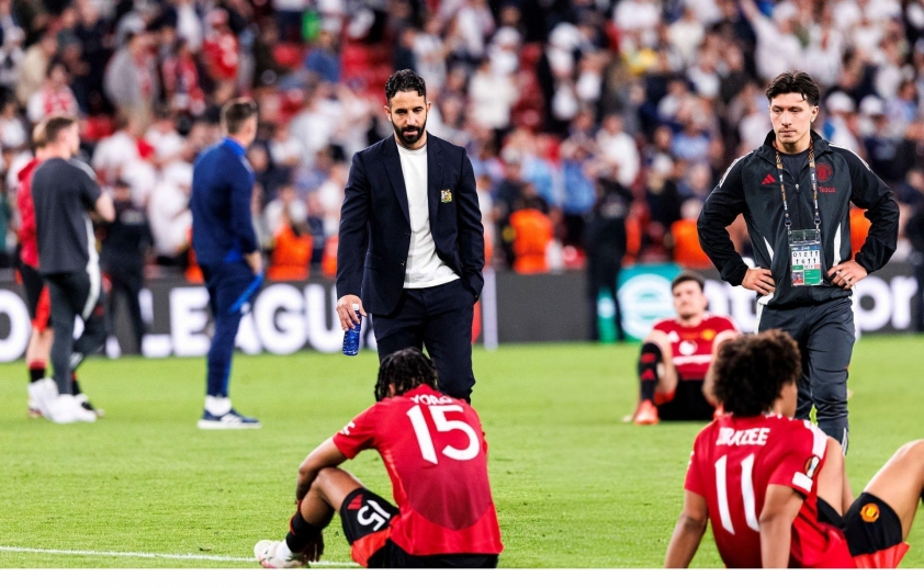 Man Utd 'tiệc tùng' sau thất bại ở chung kết Europa League 638822