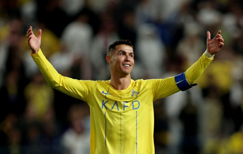 Al Nassr có đề nghị gia hạn 'khó tin' với Ronaldo 639665