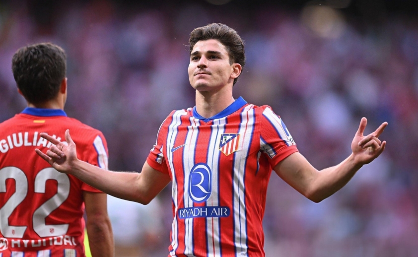 Arsenal tăng cường theo đuổi 'đối tác ăn ý' của Messi 641395
