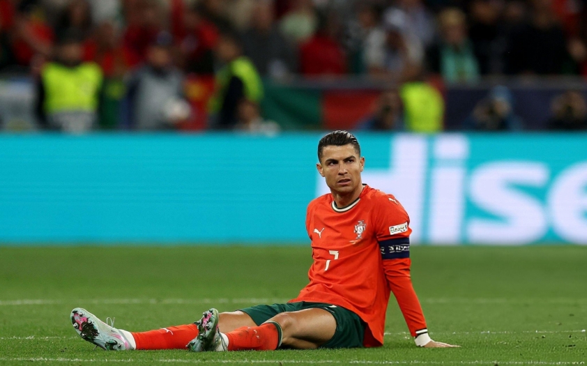 Ronaldo: 'Tôi chấp nhận gãy chân vì chiến thắng của Bồ Đào Nha' 646938