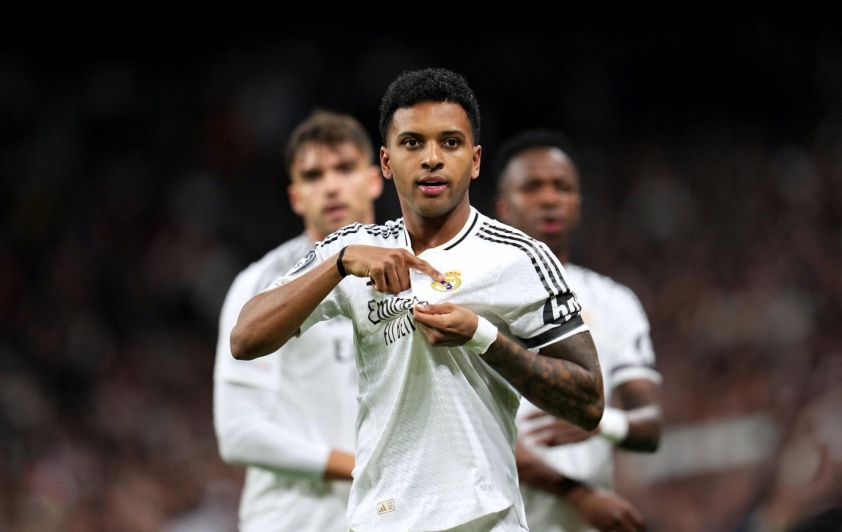 Bị Alonso 'ghẻ lạnh', Real ra giá bán Rodrygo 654889