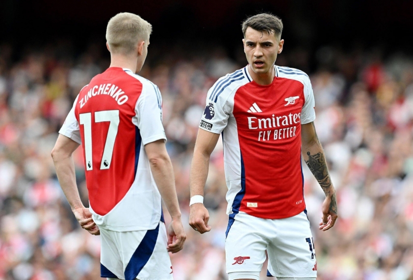 Arsenal cân nhắc bán 4 cầu thủ 655347