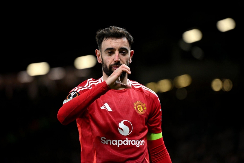 Bruno Fernandes ra phán quyết vụ gia nhập đội của Ronaldo 677311