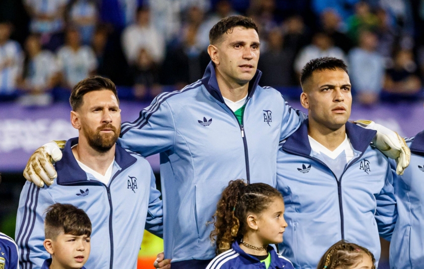 Xác định ngày Messi tái