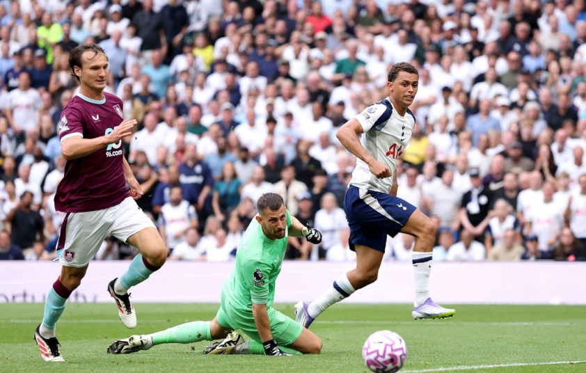 Trực tiếp Tottenham vs Burnley, 21h00 hôm nay 16/8 686213