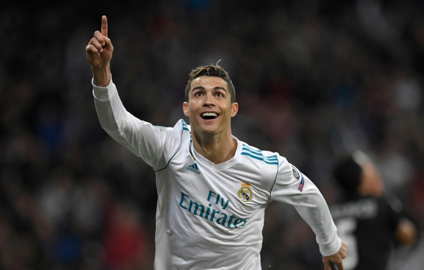 Mbappe phá kỷ lục kéo dài 16 năm của Ronaldo 689490