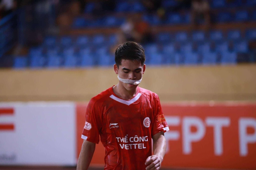Khuất Văn Khang