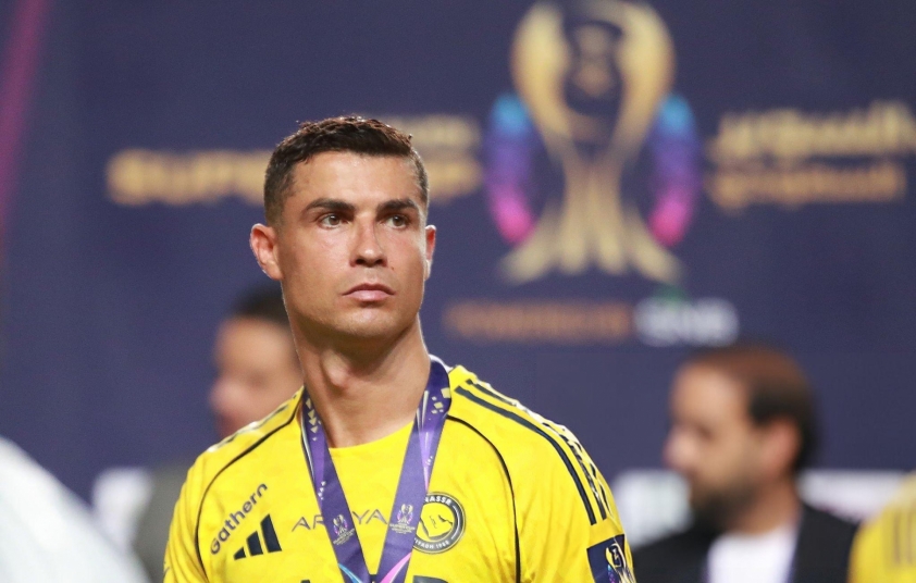 Ronaldo bất ngờ ‘sống lại’ cơ hội vô địch Siêu cúp Ả Rập 691100