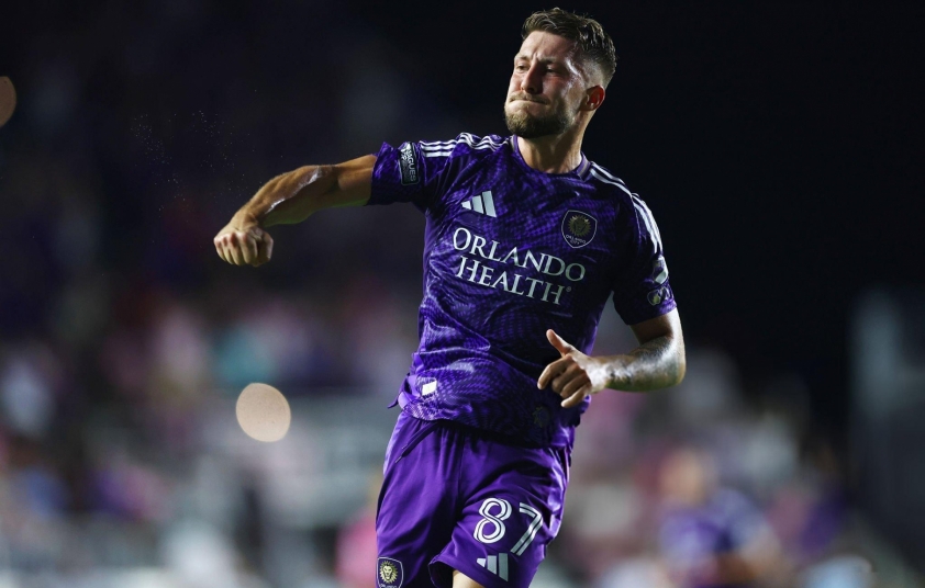 Messi ghi hai bàn, Inter Miami giành vé vào chung kết Leagues Cup 4 Messi lập cú đúp, Inter Miami vào chung kết Leagues Cup 693435