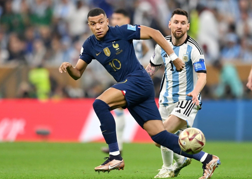 Mbappe từ chối cơ hội tái ngộ Messi 698529