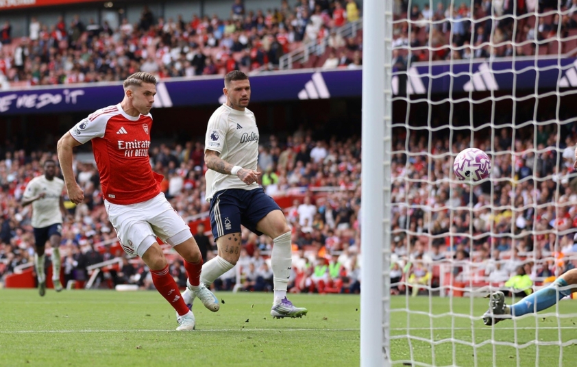 Trực tiếp Arsenal 3-0 Nottingham: Cú đúp cho Zubimendi 703919