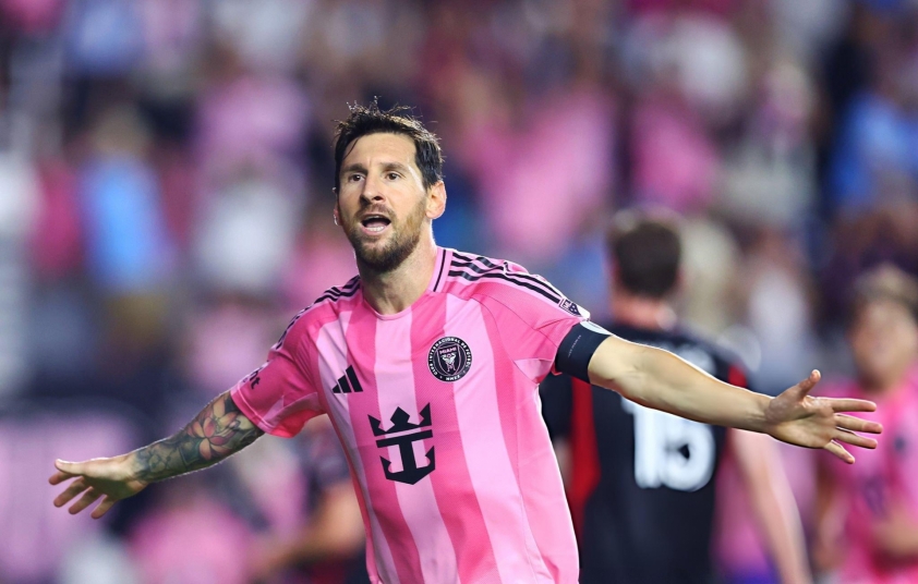 Messi cân bằng kỷ lục vĩ đại của Ibrahimovic tại MLS 711374