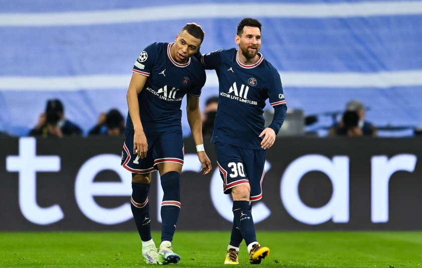 Mbappe: 'Messi cũng bình thường thôi' 720988