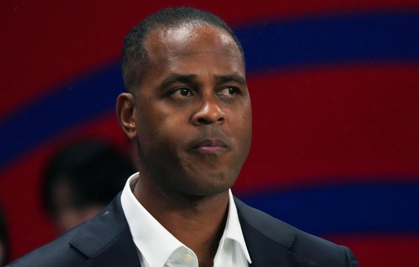 HLV Patrick Kluivert nói lời chia tay tuyển Indonesia? 721596