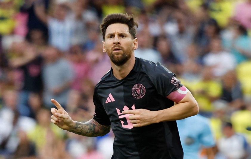 Tin chuyển nhượng 21/10: Bruno Fernandes rời MU; Messi chốt tương lai tại Inter Miami 725644