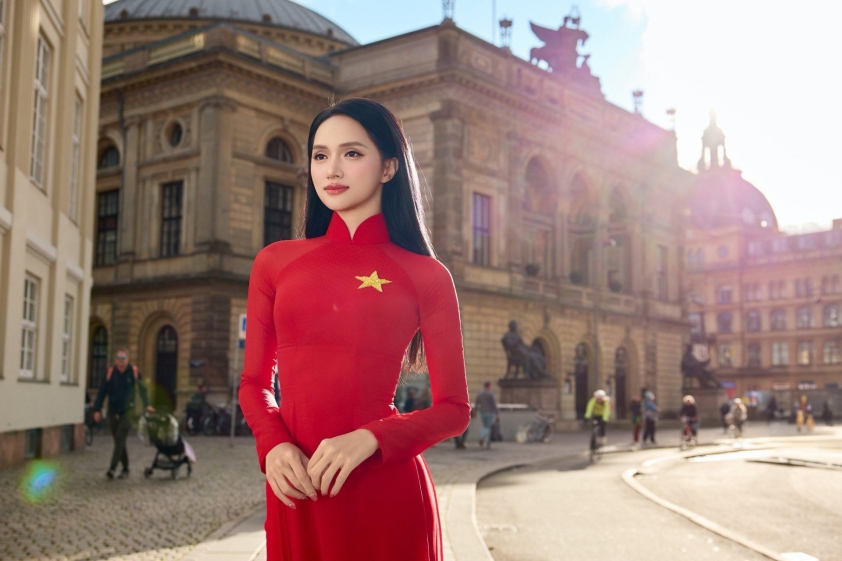 "Real Madrid tham gia cuộc thi Hoa hậu: Huyền thoại bóng đá xuất hiện" 5 Huyền thoại Real tham dự cuộc thi Hoa hậu 732092