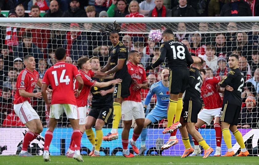 Casemiro mở tỷ số cho Manchester United