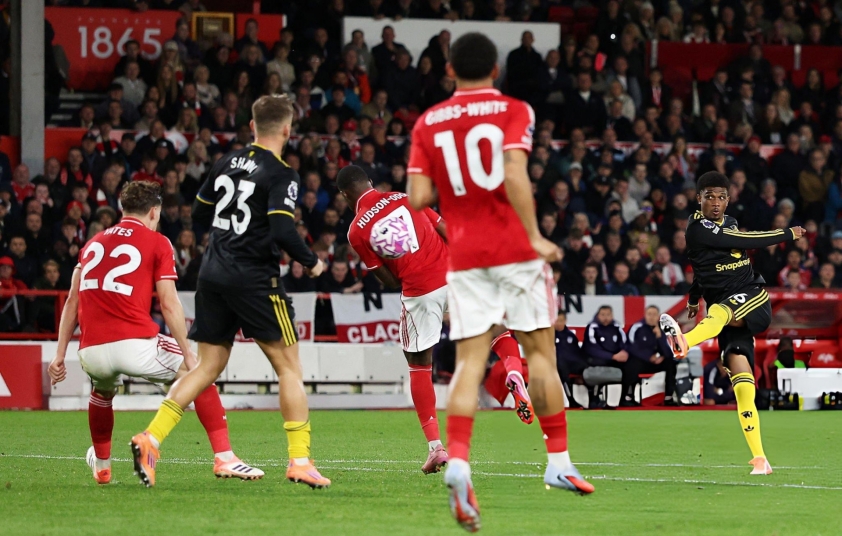 Amad Diallo ghi bàn giúp Manchester United