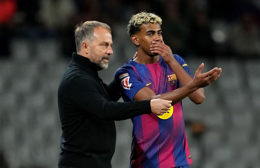 NÓNG: HLV Hansi Flick muốn rời Barca 735208