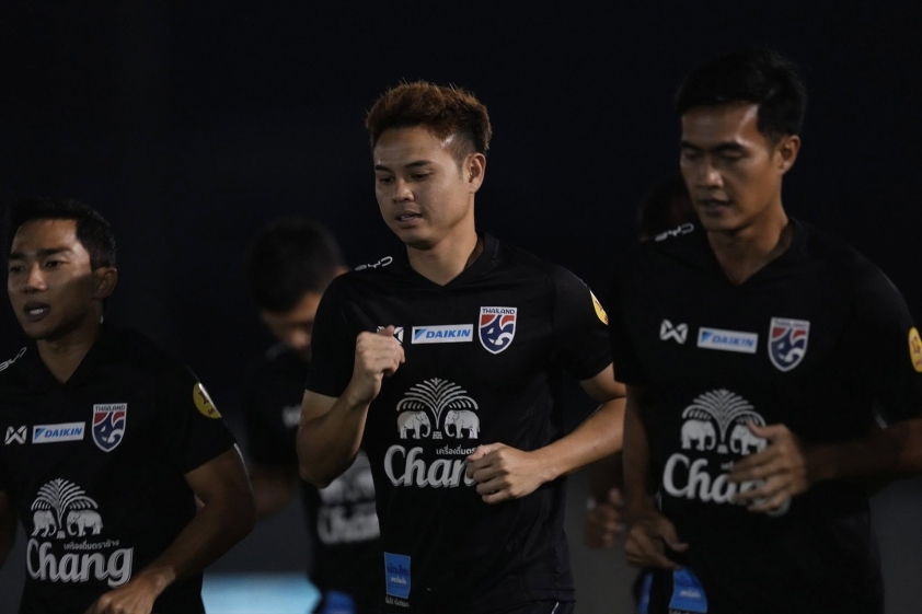 'Hung thần của Việt Nam' hạnh phúc trong ngày tái xuất tuyển Thái Lan 739143