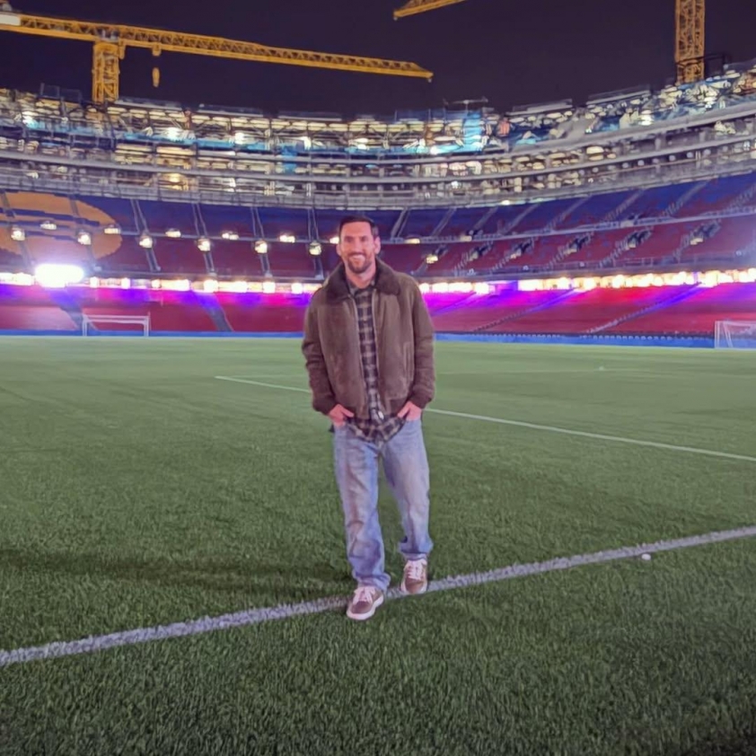 Tranh cãi ngày Messi trở lại Barcelona 738937