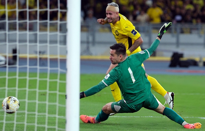 HLV Malaysia bất ngờ lên tiếng trước án phạt của FIFA 739057