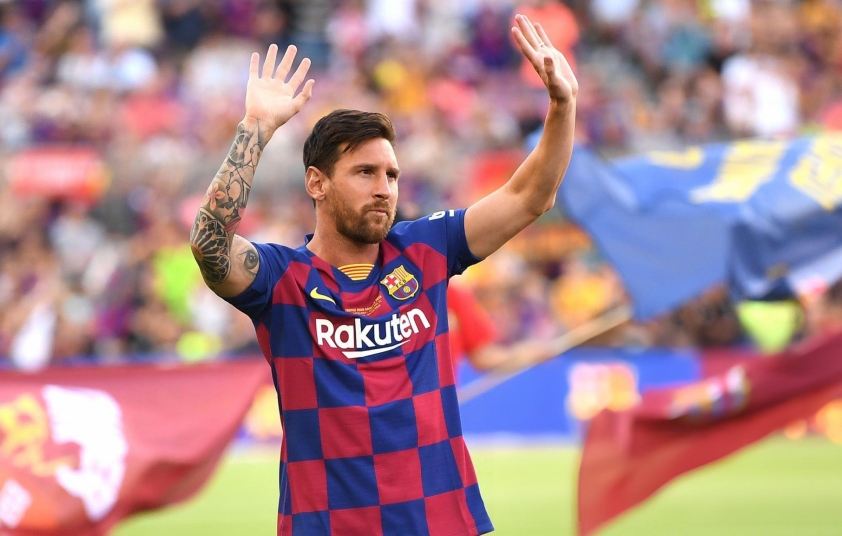 Messi trở lại Barca, giúp CLB vô địch Champions League sau 11 năm 739811