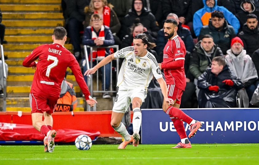 Tạm biệt Salah, Liverpool nhắm 'máy rê bóng' trị giá 100 triệu Euro 748515