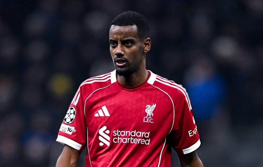 Liverpool 'thiệt đơn thiệt kép' vì Alexander Isak 765673
