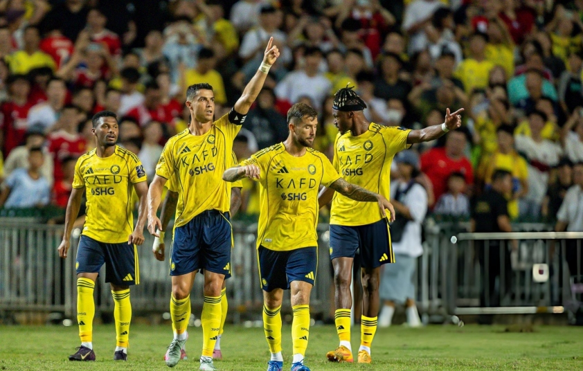 MU chuẩn bị tái ngộ Cristiano Ronaldo 767294