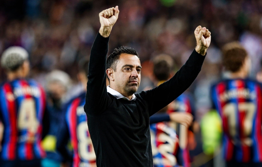 Xavi tiết lộ khả năng dẫn dắt MU tại Anh 5 Xavi nói thẳng việc tới Anh để dẫn dắt MU 773813