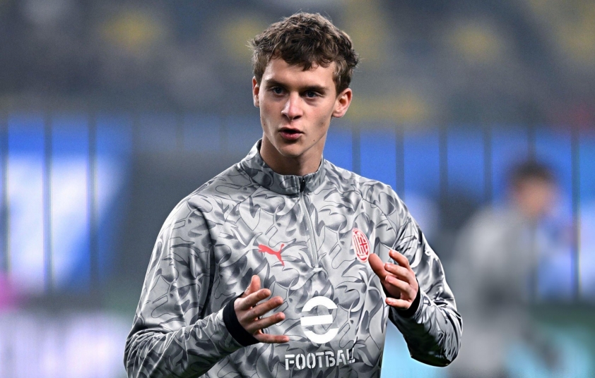 Tin chuyển nhượng 12/1: Ibrahimovic gia nhập CLB vĩ đại; Bellingham cập bến Ngoại hạng Anh 776975