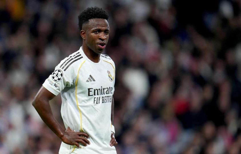 Ả Rập bất ngờ đề xuất chưa từng có cho Vinicius, khiến thế giới xôn xao 3 Đại gia Ả Rập khiến thế giới 'rung chuyển' với đề nghị cho Vinicius 783550