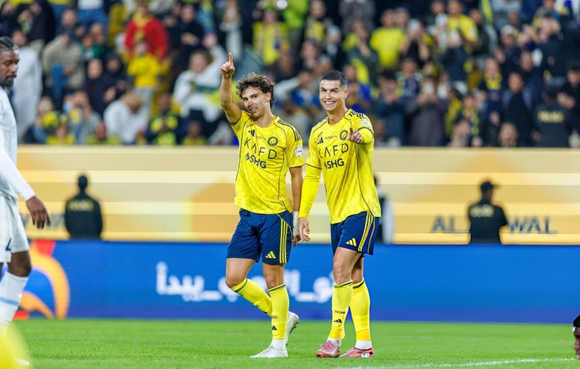 Đồng hương thân tín Ronaldo bất ngờ khoác áo tuyển Argentina 789711