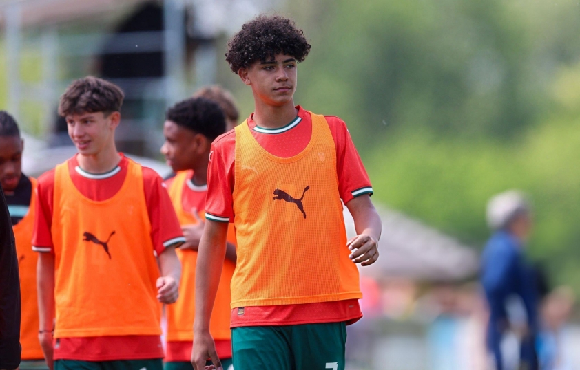 Con trai Ronaldo chuẩn bị ra mắt tại Bồ Đào Nha 793564