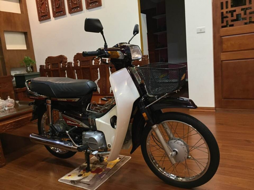 Chiếc Honda Dream “ngũ quý” 9