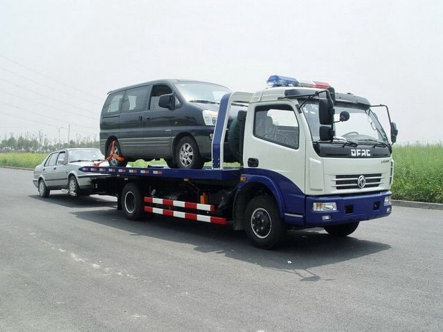 cứu hộ xe ô tô trên đường