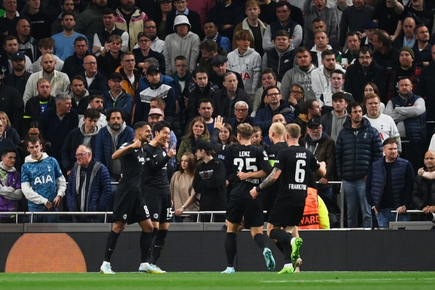 Trực tiếp bóng đá Tottenham 0-1 Frankfurt: Chủ nhà bị thủng lưới trước 201822