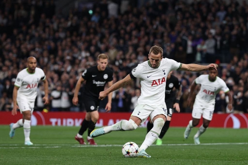 Trực tiếp bóng đá Tottenham 3-1 Frankfurt: Son-Kane lên tiếng 201862
